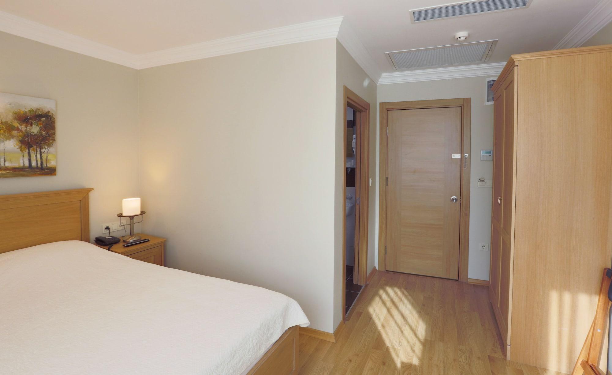 Hotel Expocity Istanbul Exterior photo